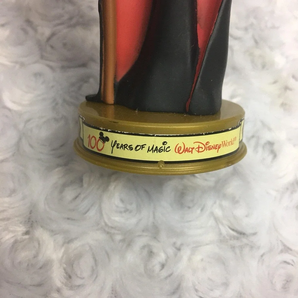 Disney Jafar Aladdin 100 years of Magic Collectible Plastic Toy 2002‎ McDonalds